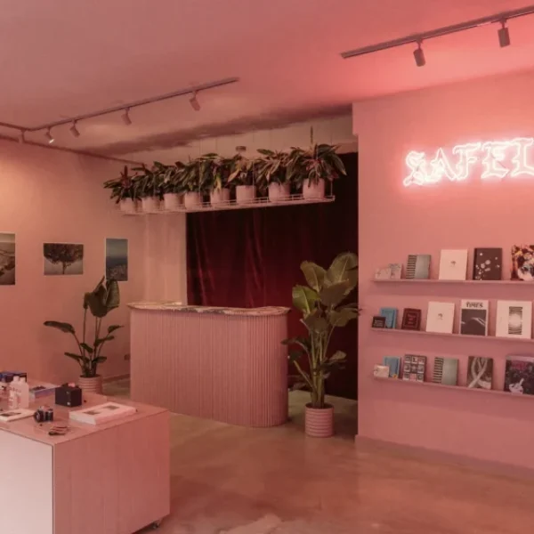 Horizontal_slider_-Safelight