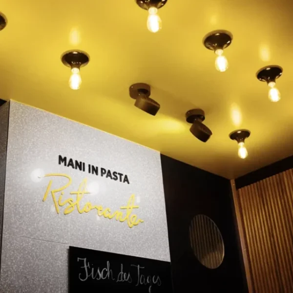 Horizontal_slider_Mani