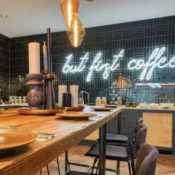 Horizontal_slider_first_coffee