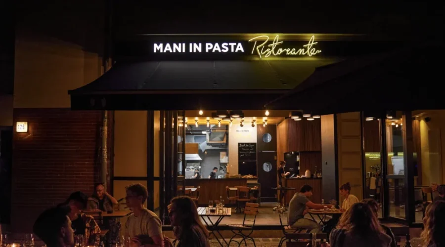 Horizontal_slider_mani_lightbox